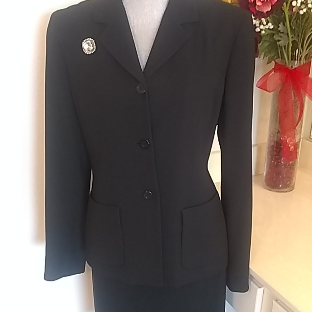 Liz Claiborn suit